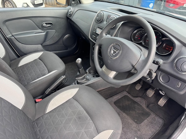 Used Dacia Sandero Stepway 2016 for sale - 76239016: Photo 18