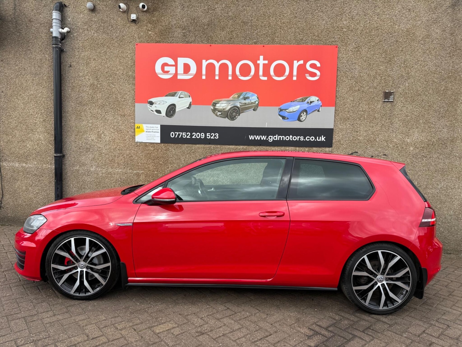Used Volkswagen Golf 2013 for sale - 76315146: Photo 2