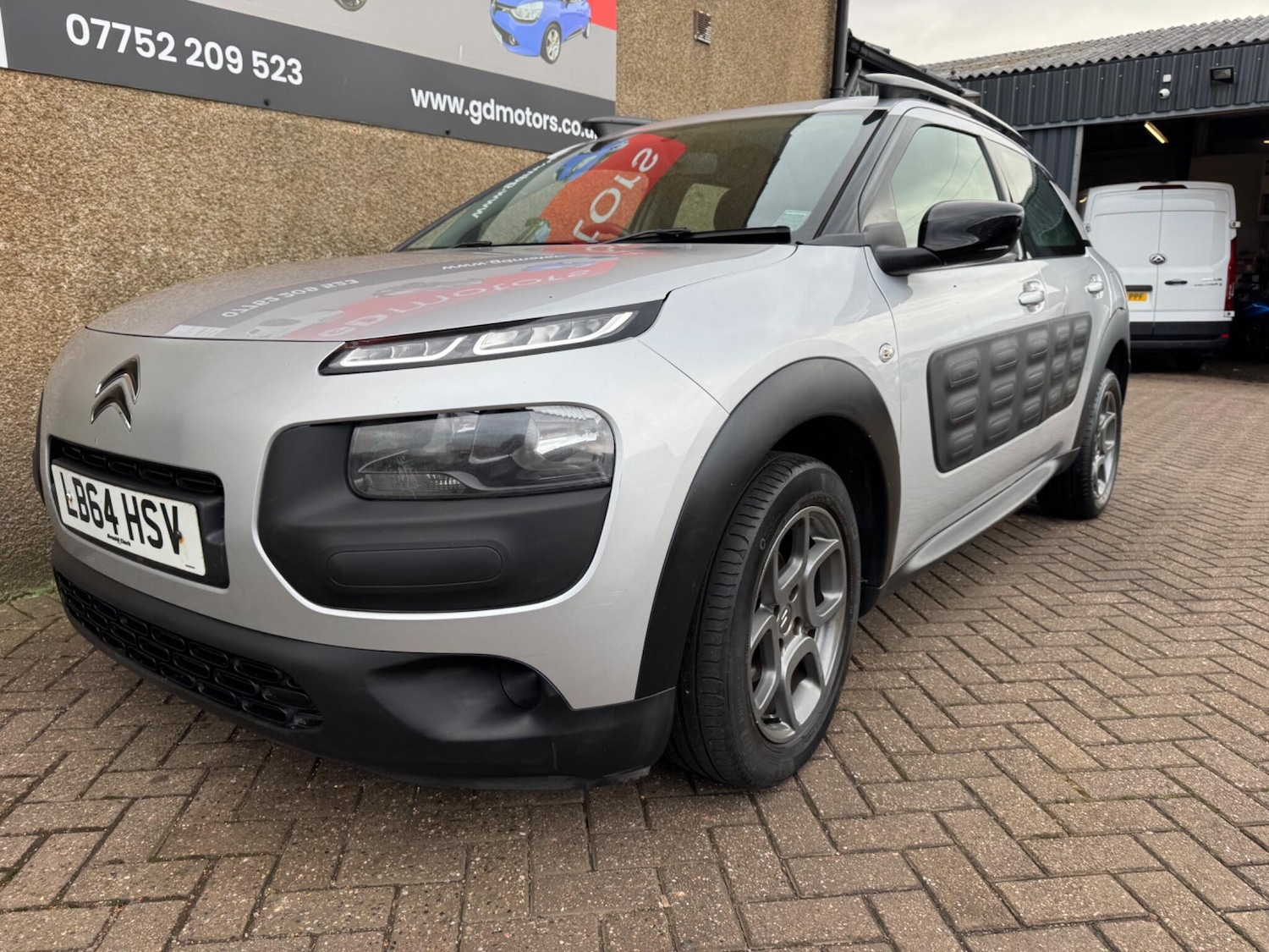 Used Citroen C4 Cactus 2015 for sale - 77634017: Photo 13