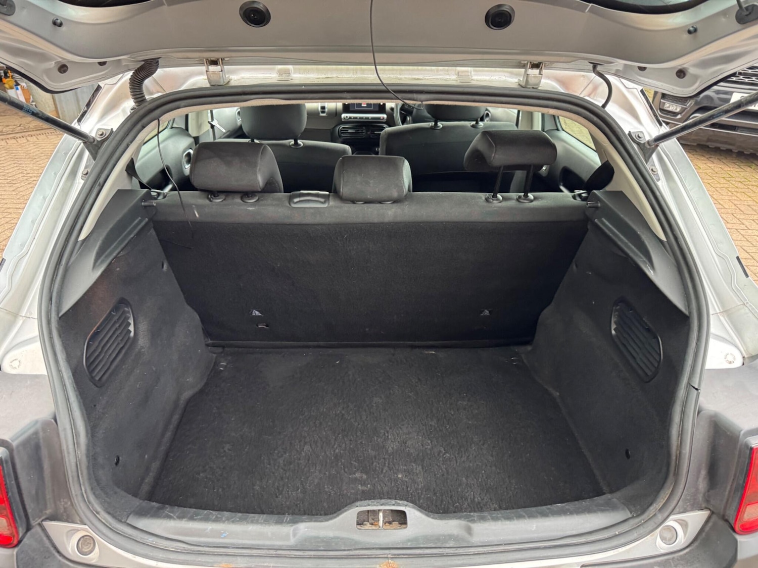 Used Citroen C4 Cactus 2015 for sale - 77634017: Photo 15