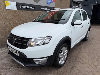 Used Dacia Sandero Stepway 2016 for sale - 79472197: Photo