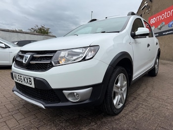 Used Dacia Sandero Stepway 2016 for sale - 79472197: Photo