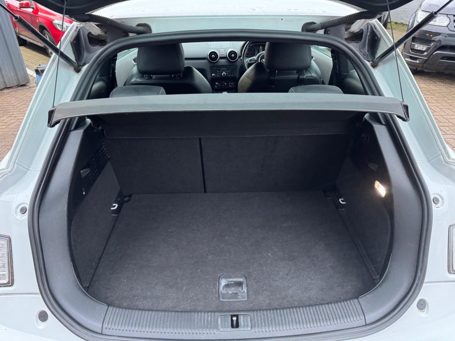 Used Dacia Logan MCV 2020 for sale - 76953481: Photo 15