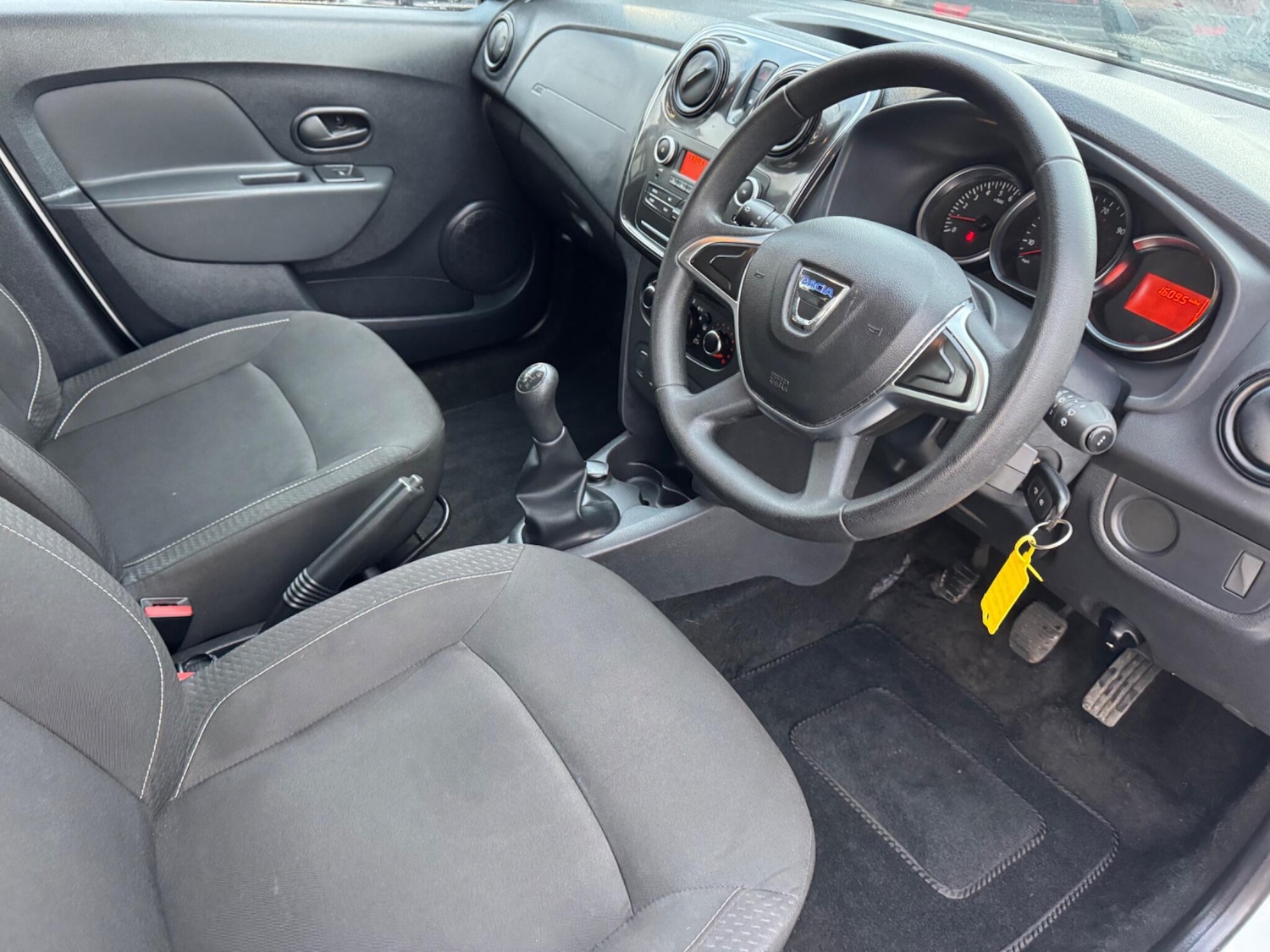 Used Dacia Logan MCV 2020 for sale - 76953481: Photo 21