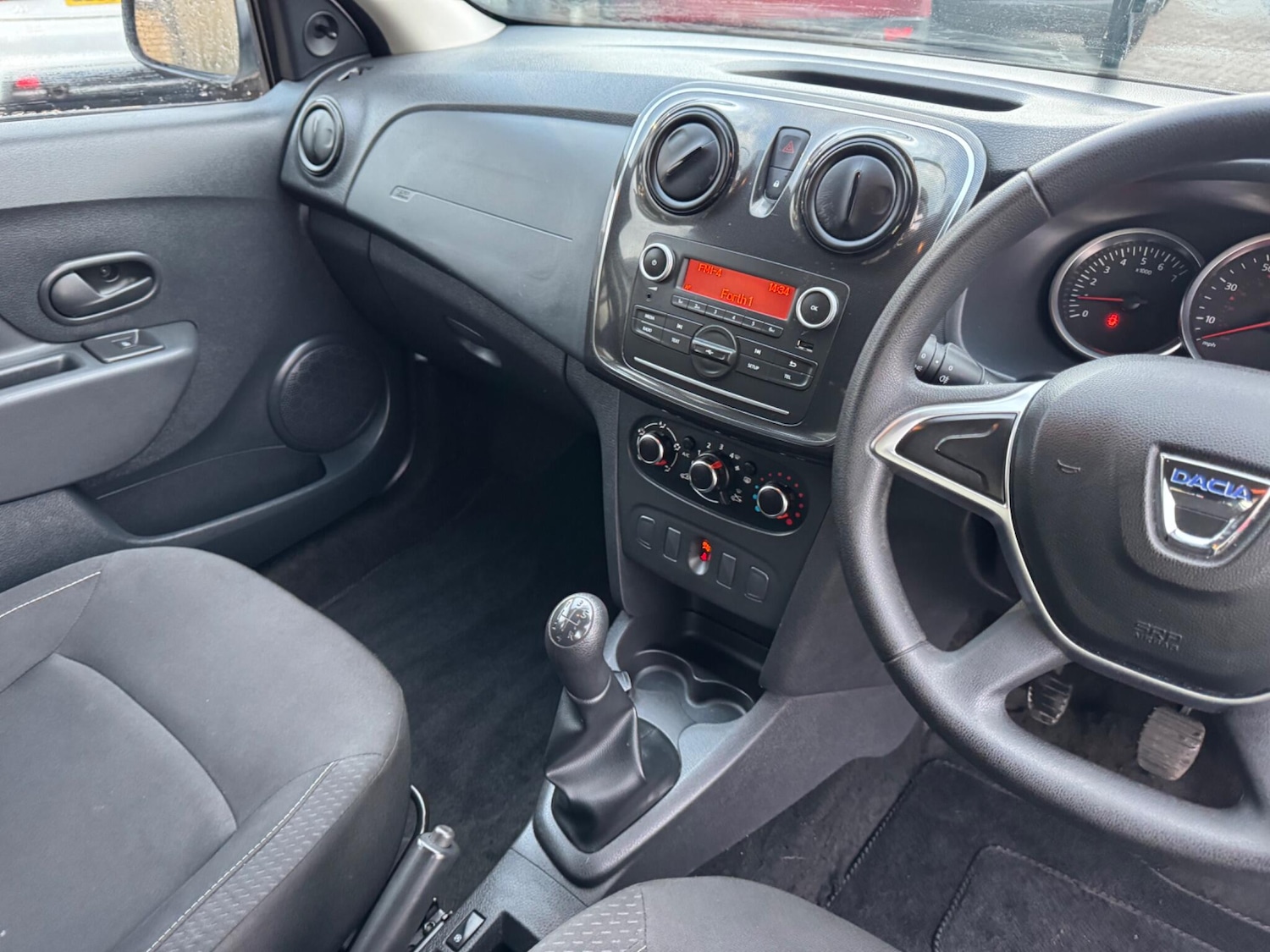 Used Dacia Logan MCV 2020 for sale - 76953481: Photo 24