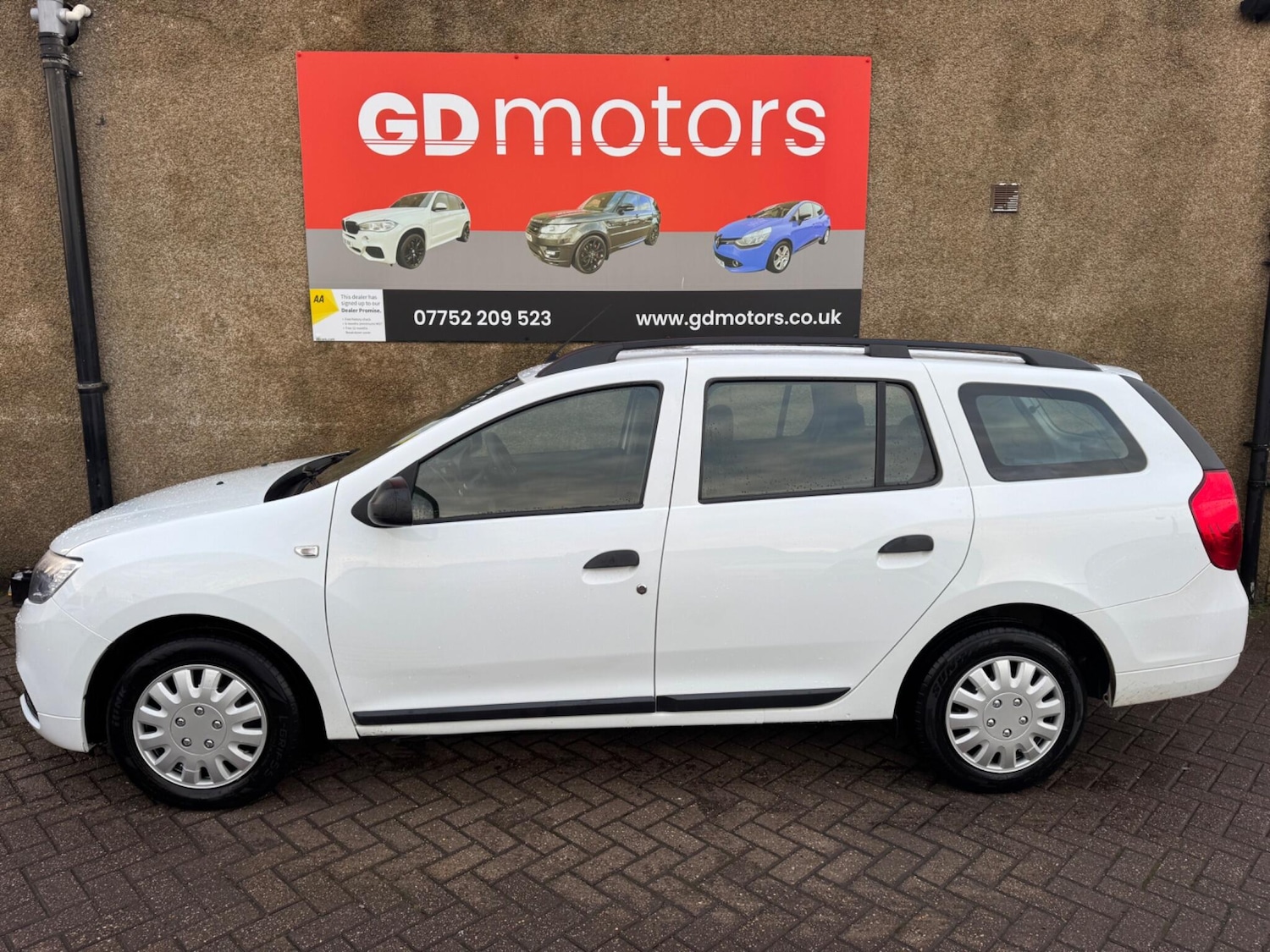 Used Dacia Logan MCV 2020 for sale - 76953481: Photo 3