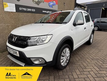 Used Dacia Sandero Stepway 2017 for sale - 77057206: Photo
