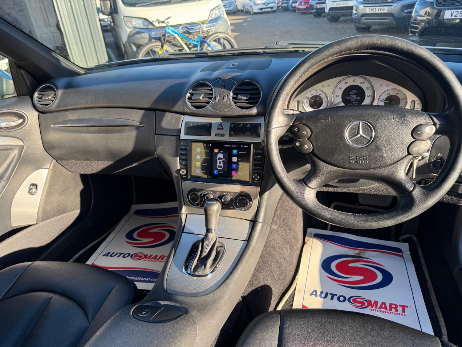 Used Mercedes-Benz CLK 2009 for sale - 76607520: Photo 15