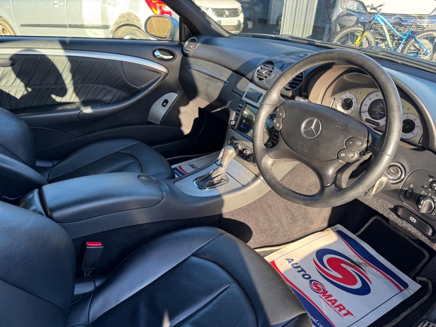 Used Mercedes-Benz CLK 2009 for sale - 76607520: Photo 17