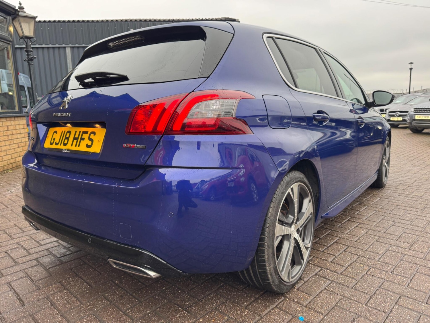 Used Peugeot 308 2018 for sale - 76989918: Photo 11