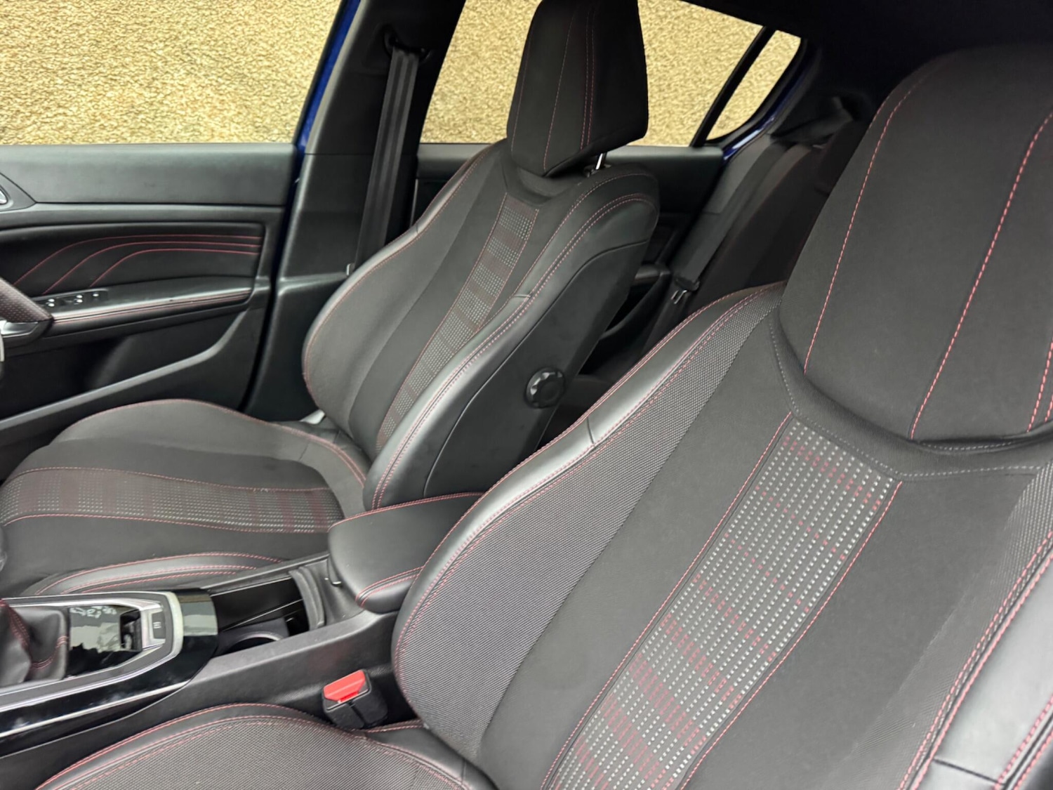 Used Peugeot 308 2018 for sale - 76989918: Photo 22