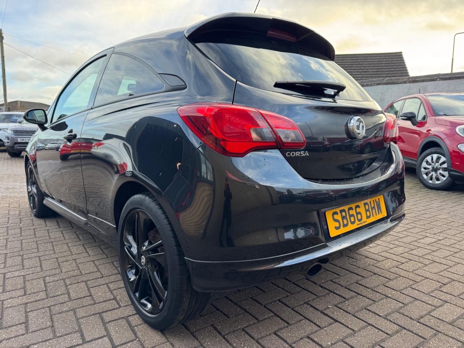 Used Vauxhall Corsa 2016 for sale - 76742607: Photo 8