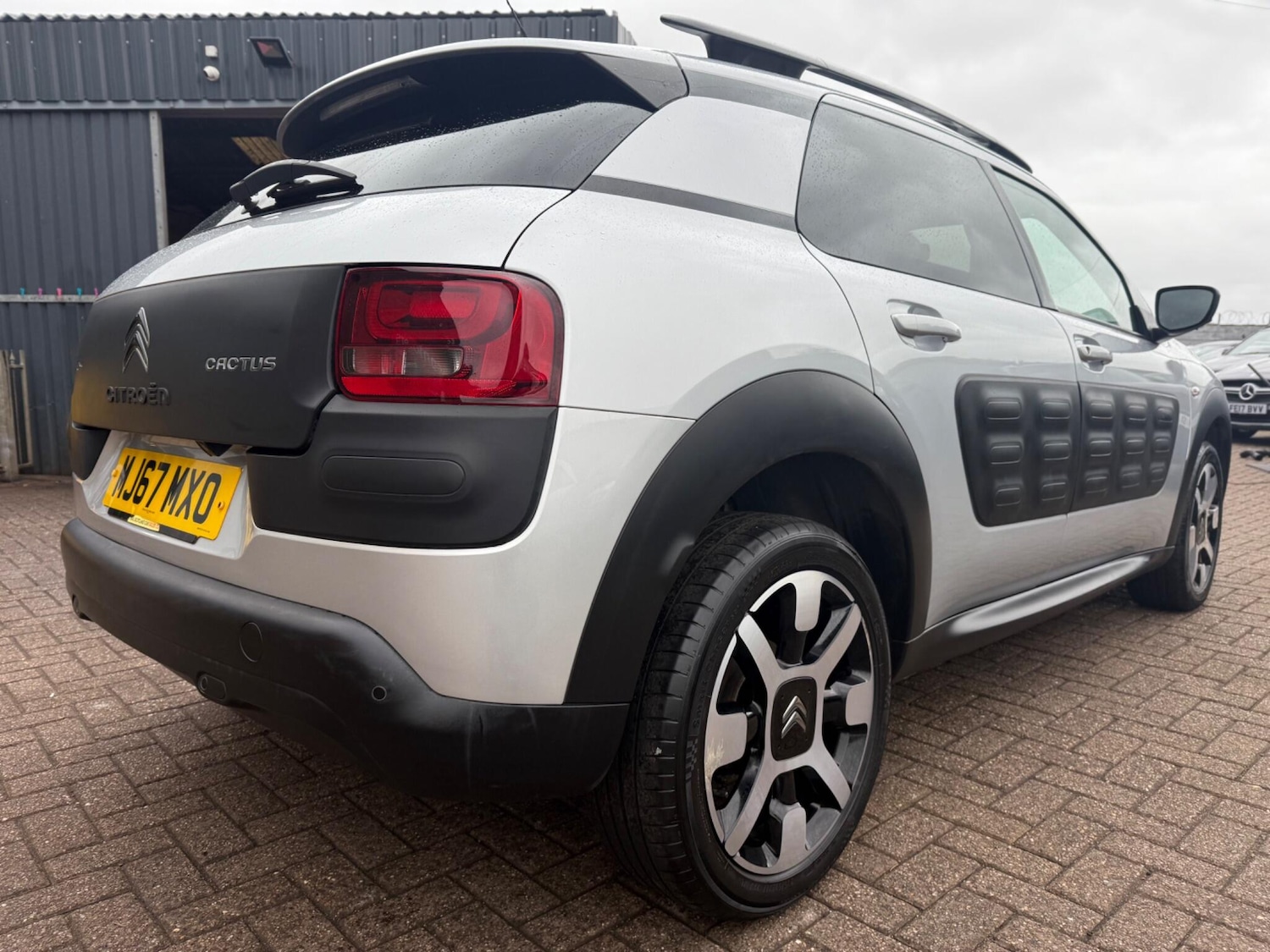 Used Citroen C4 Cactus 2017 for sale - 76166511: Photo 5