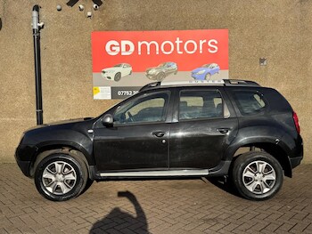 Used Dacia Duster 2015 for sale - 77839590: Photo