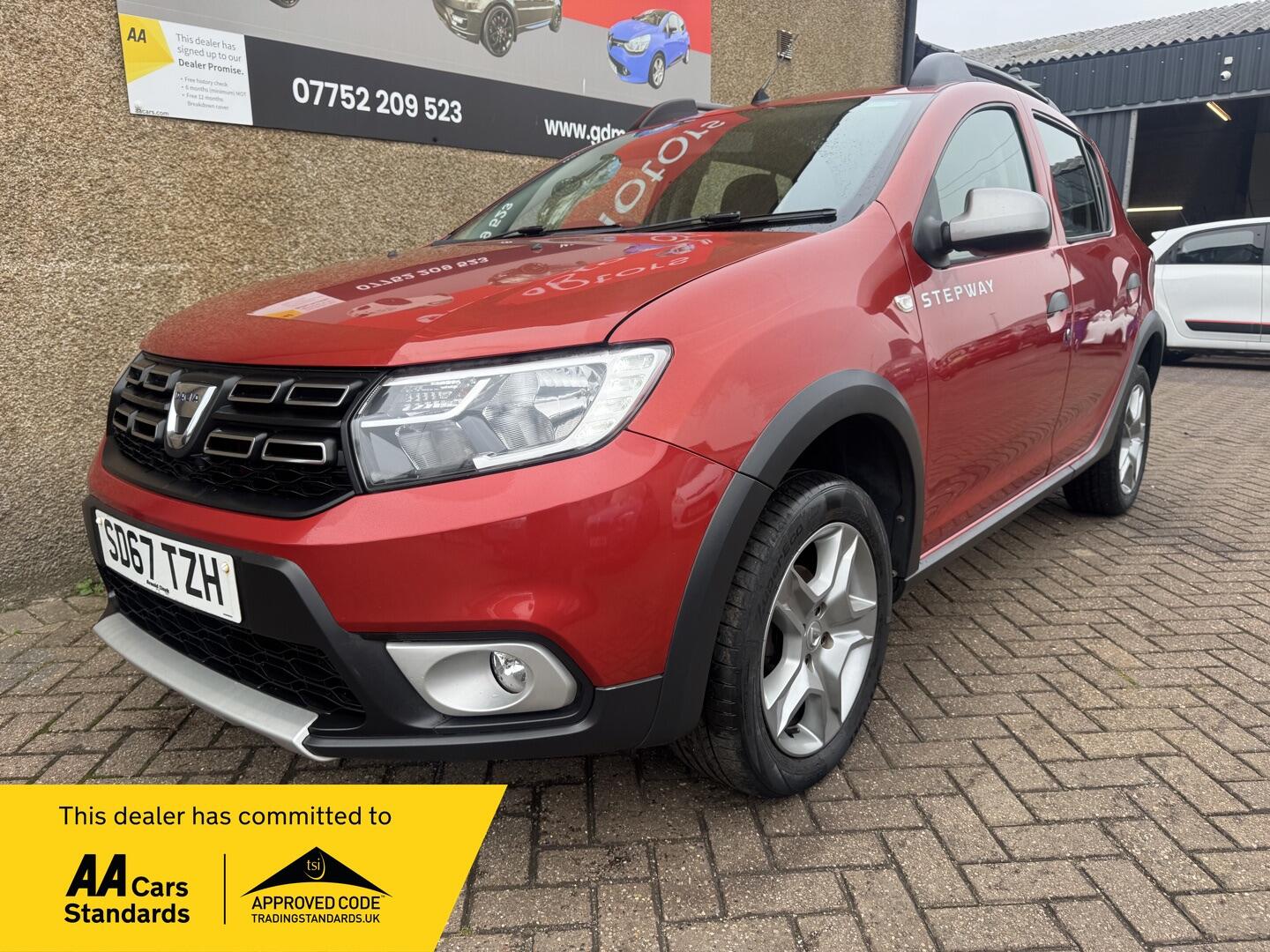 Used Dacia Sandero Stepway 2017 for sale - 76259229: Photo 1