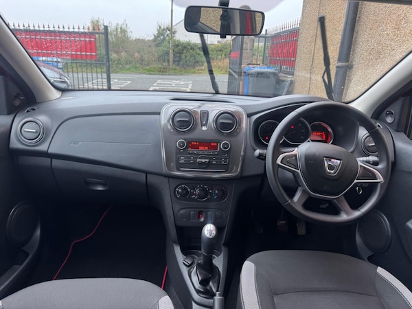 Used Dacia Sandero Stepway 2017 for sale - 76259229: Photo 18