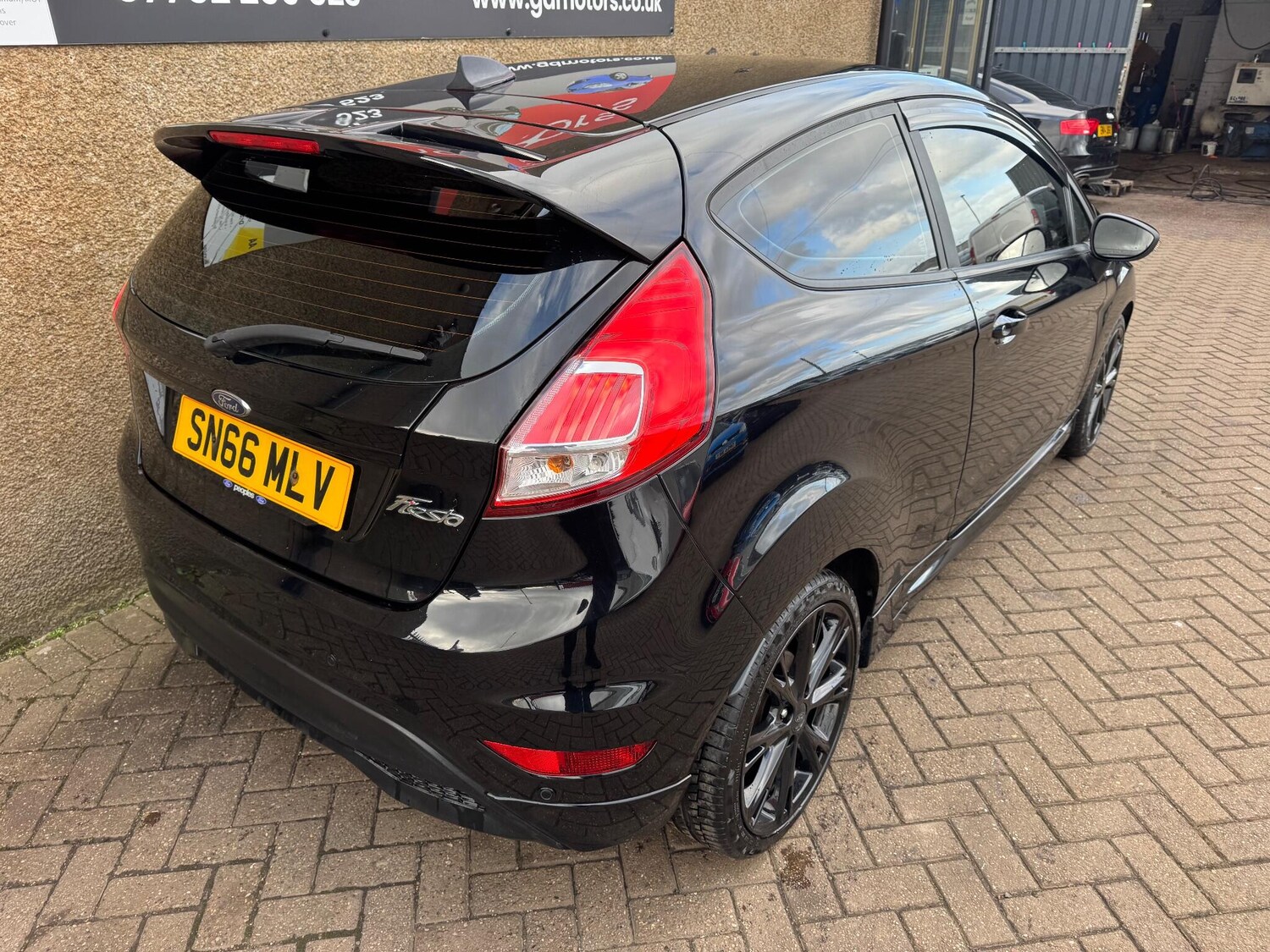 Used Ford Fiesta 2016 for sale - 77838848: Photo 8