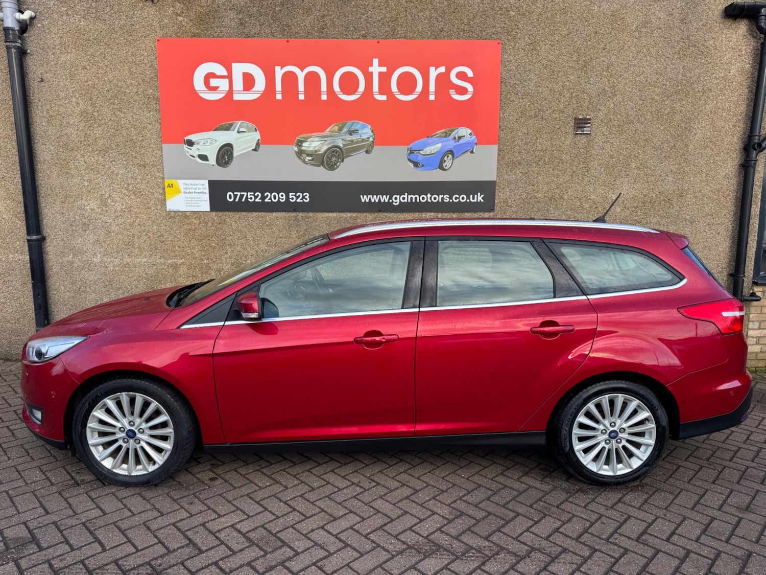 Used Ford Focus for sale - 77696263: Photo 2