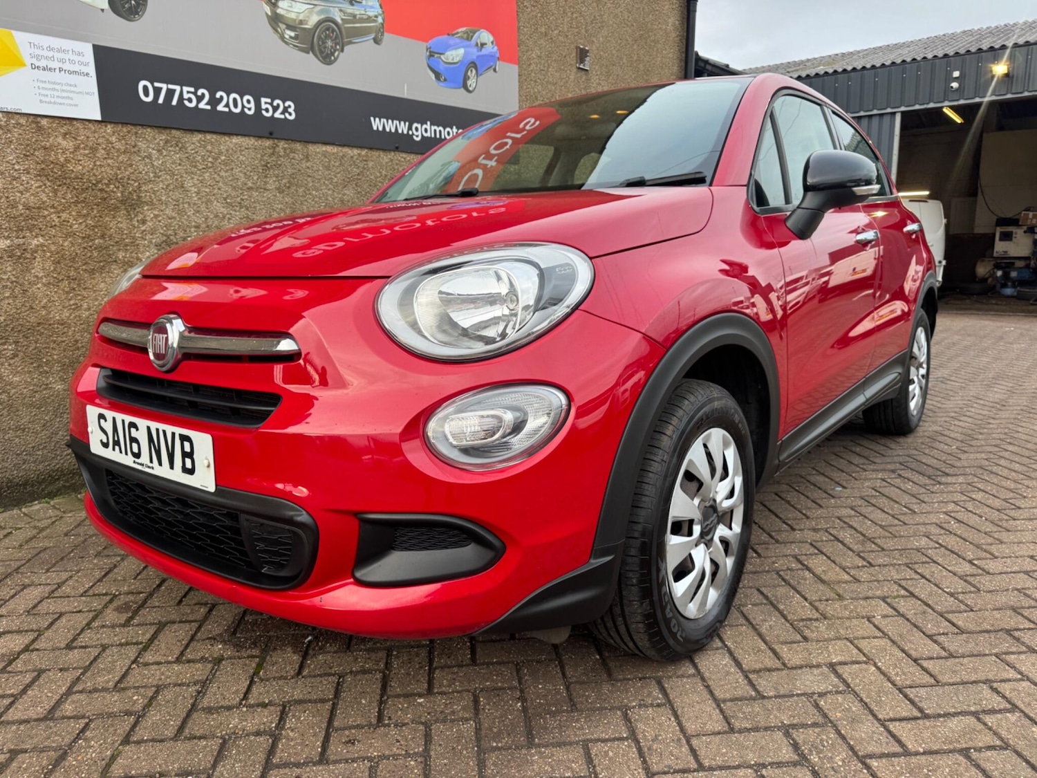 Used Fiat 500X 2016 for sale - 76472658: Photo 11