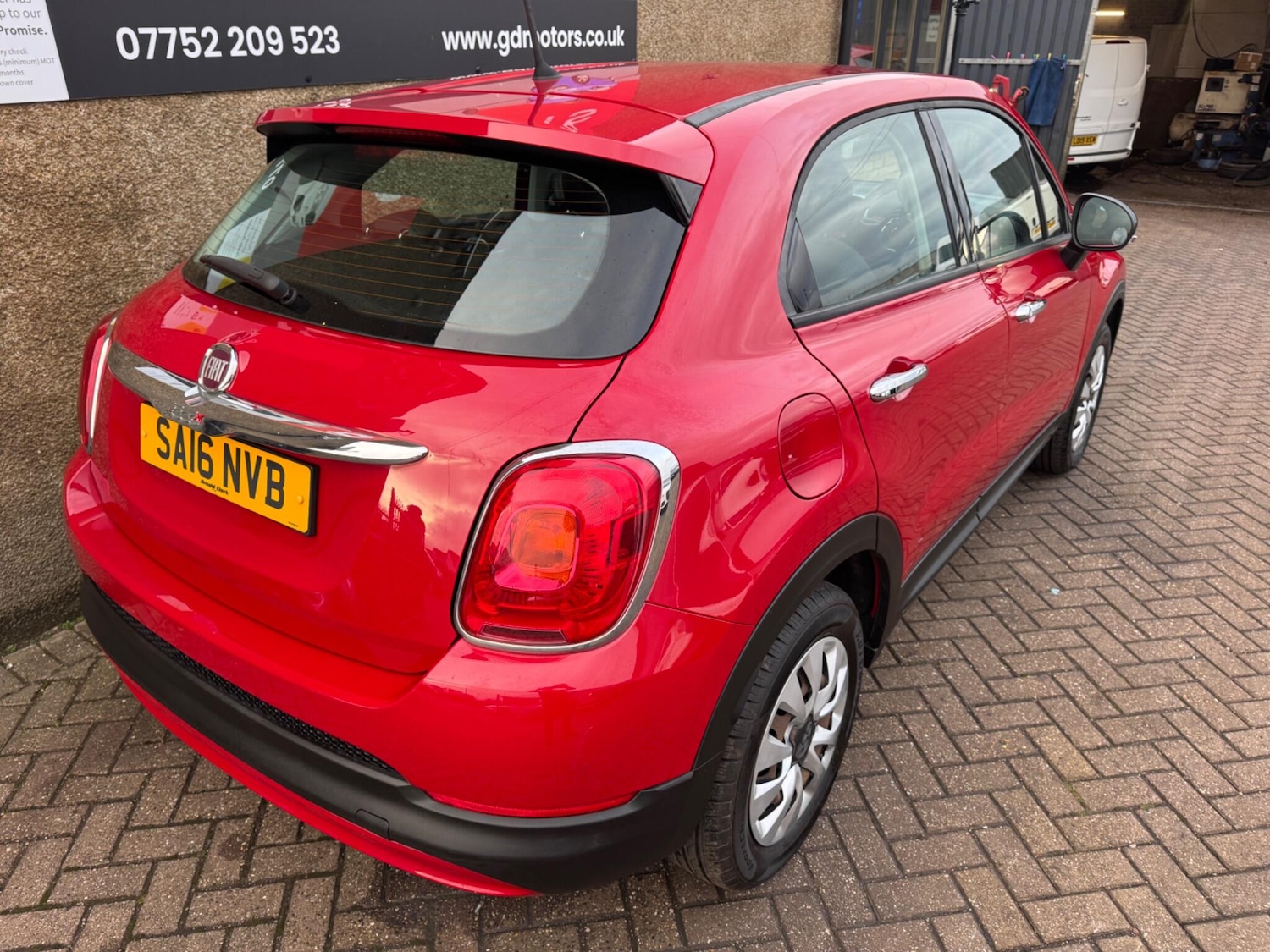 Used Fiat 500X 2016 for sale - 76472658: Photo 8
