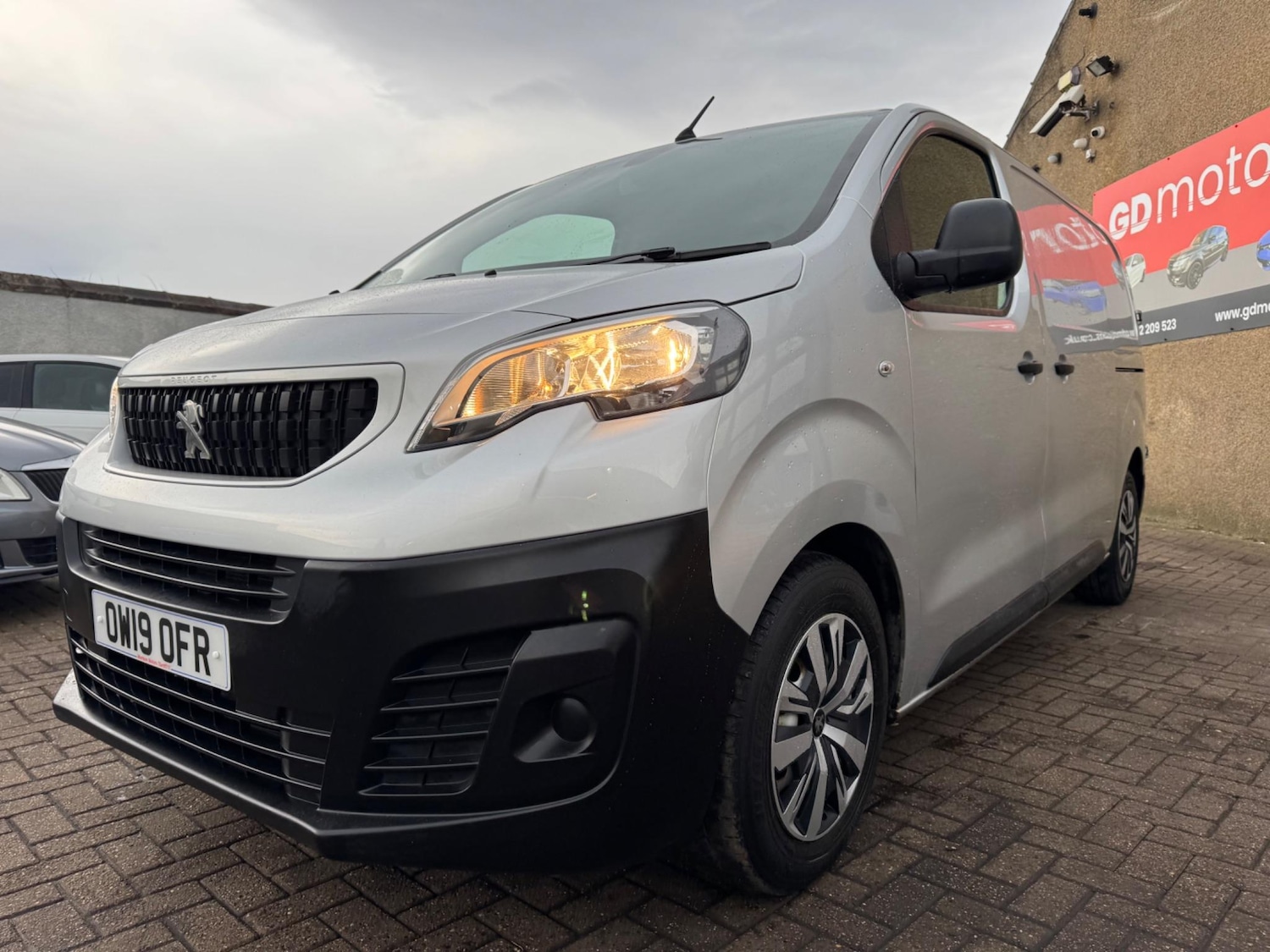 Used Peugeot Expert 2019 for sale - 76538960: Photo 10