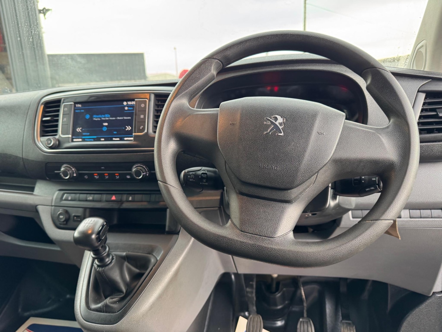 Used Peugeot Expert 2019 for sale - 76538960: Photo 19