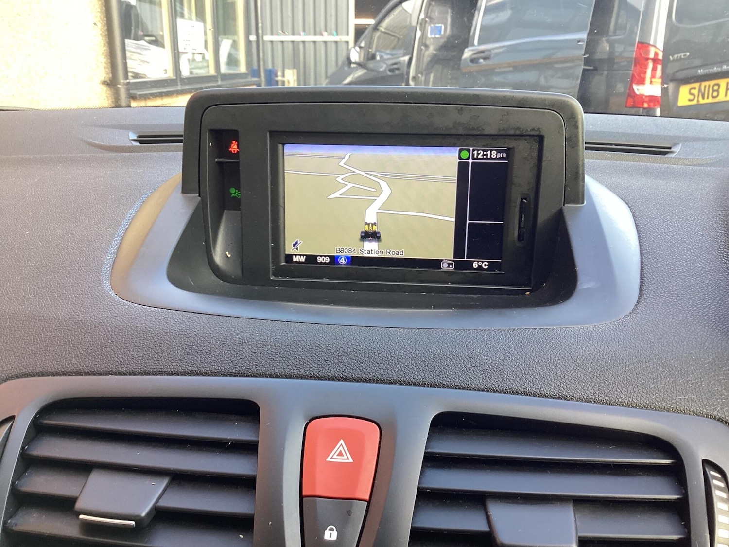 Used Renault Megane 2011 for sale - 76832295: Photo 18