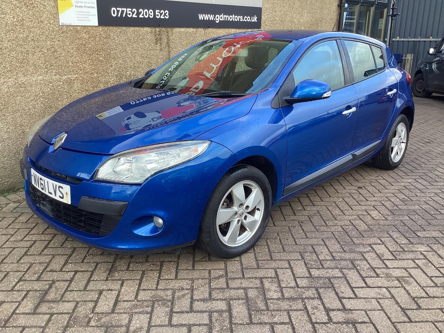 Used Renault Megane 2011 for sale - 76832295: Photo 6