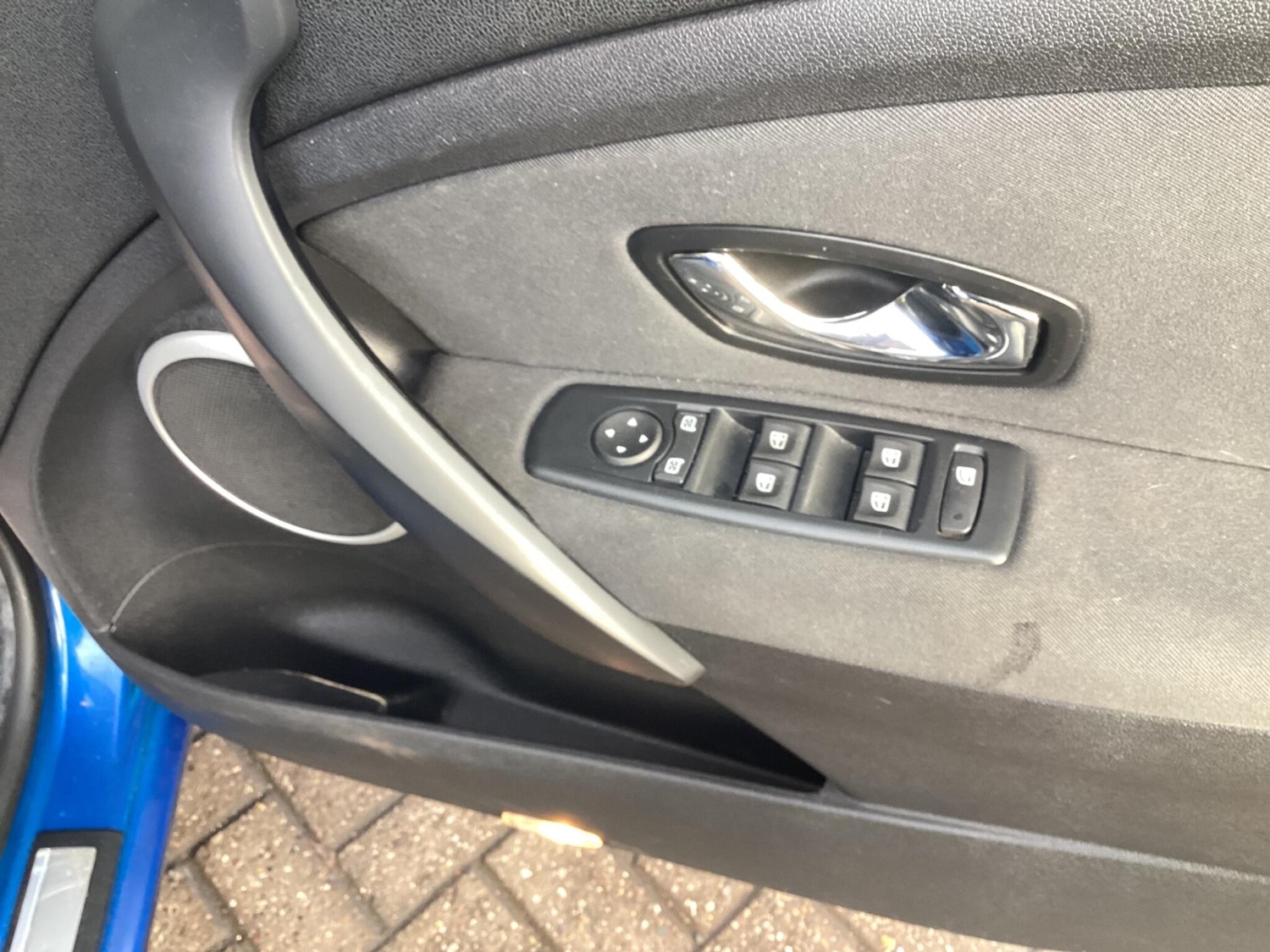 Used Renault Megane 2011 for sale - 76832295: Photo 9