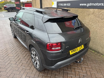 Used Citroen C4 Cactus 2015 for sale - 76572899: Photo