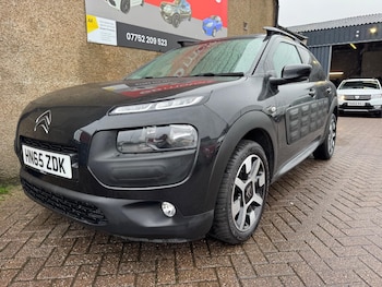 Used Citroen C4 Cactus 2015 for sale - 76572899: Photo