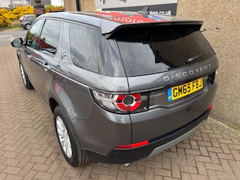 Used Land Rover Discovery Sport 2016 for sale - 78471215: Photo