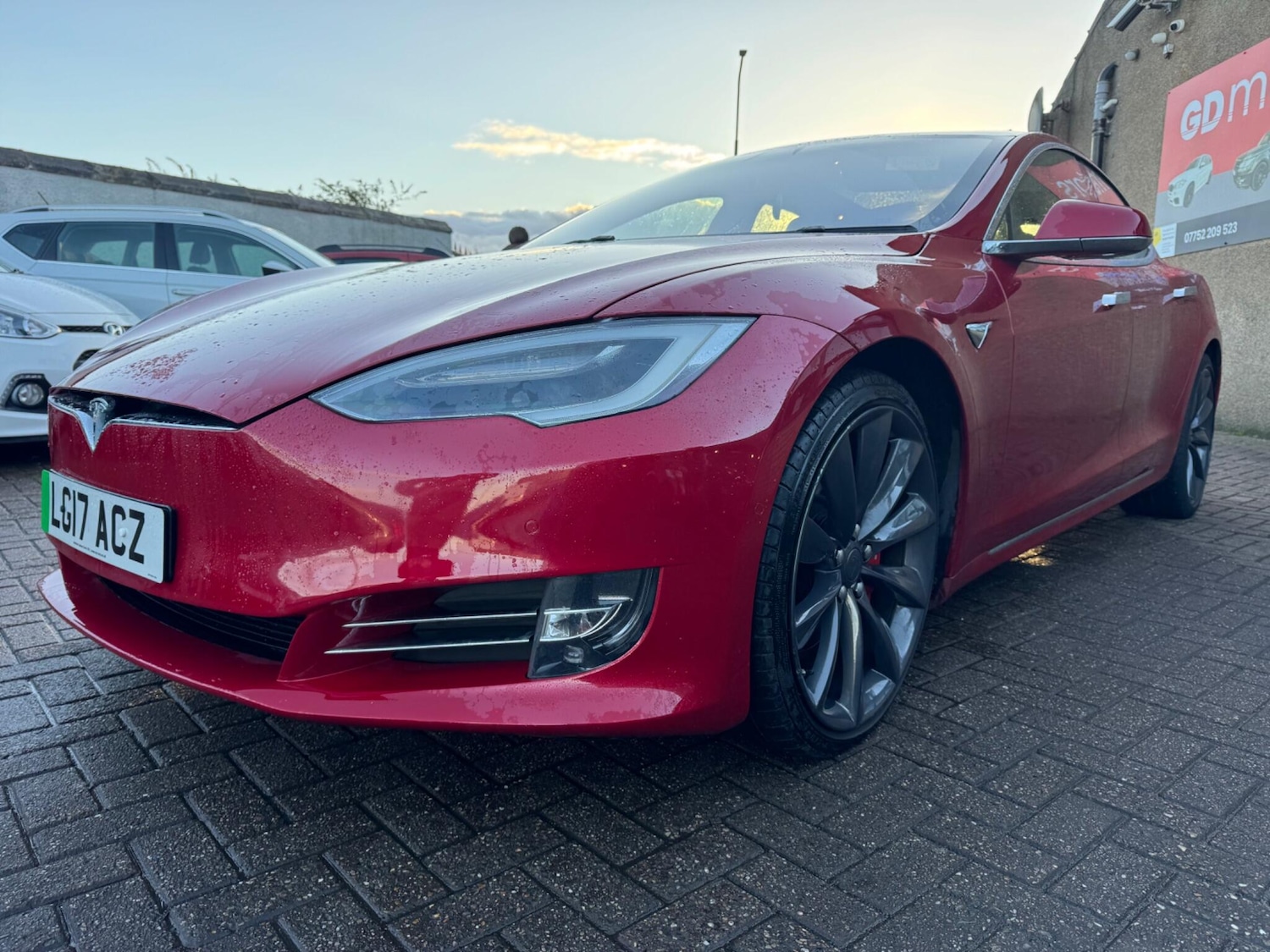 Used Tesla Model S 2017 for sale - 76399285: Photo 5