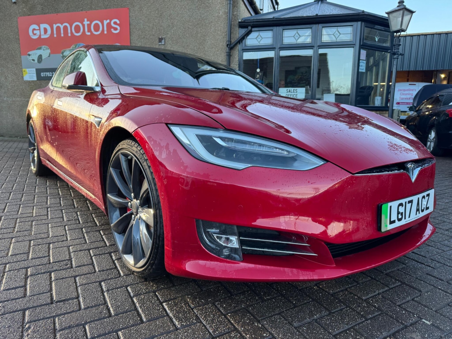 Used Tesla Model S 2017 for sale - 76399285: Photo 6