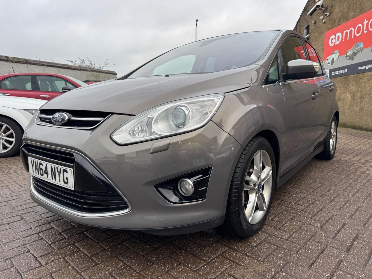 Used Ford C-Max 2014 for sale - 77040677: Photo 9