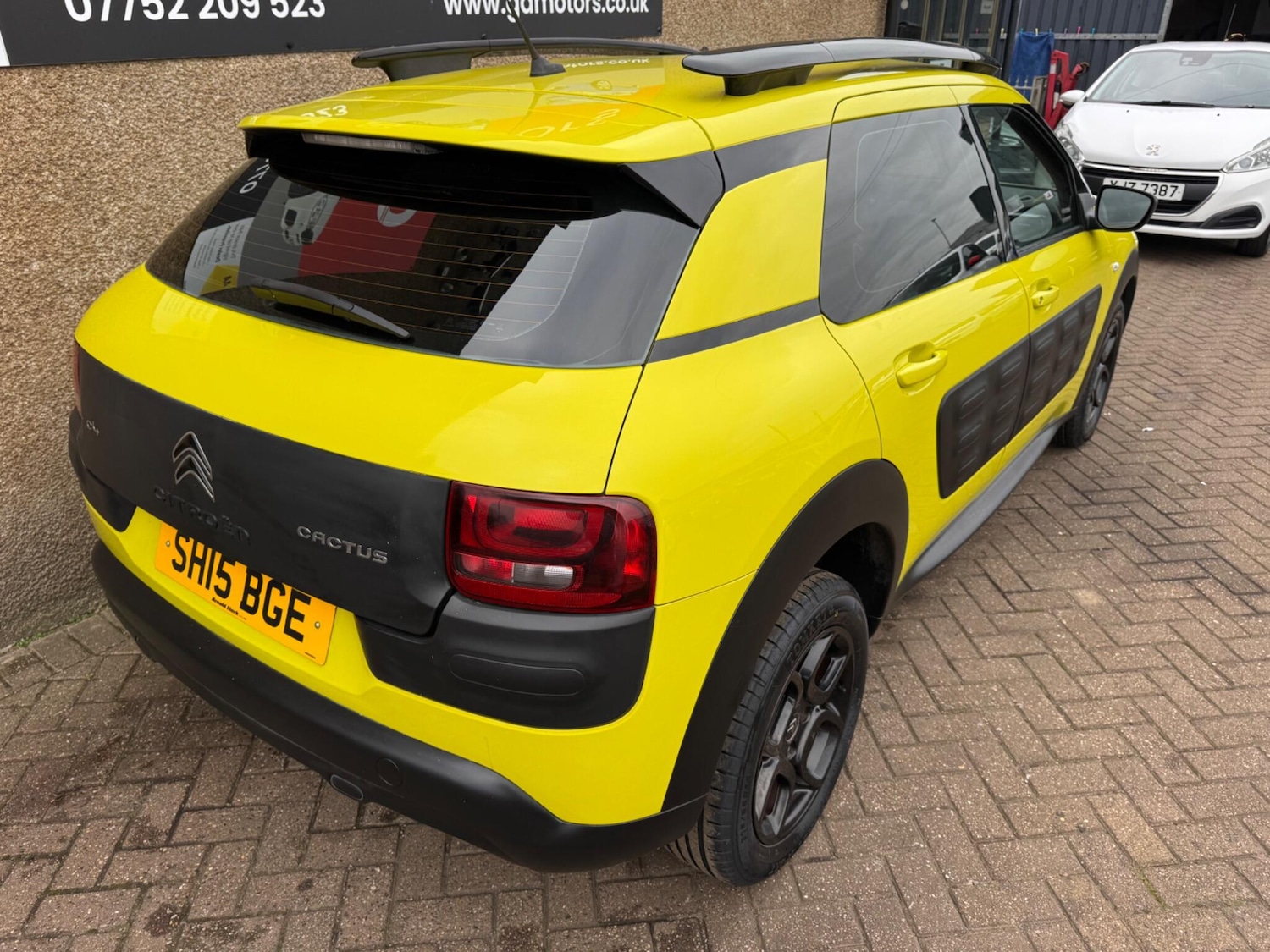 Used Citroen C4 Cactus 2015 for sale - 76307843: Photo 4