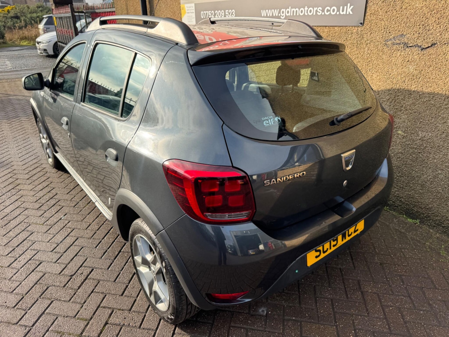 Used Dacia Sandero Stepway for sale - 76498691: Photo 4