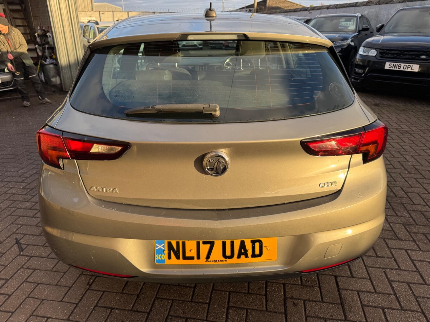 Used Vauxhall Astra 2017 for sale - 77050199: Photo 7
