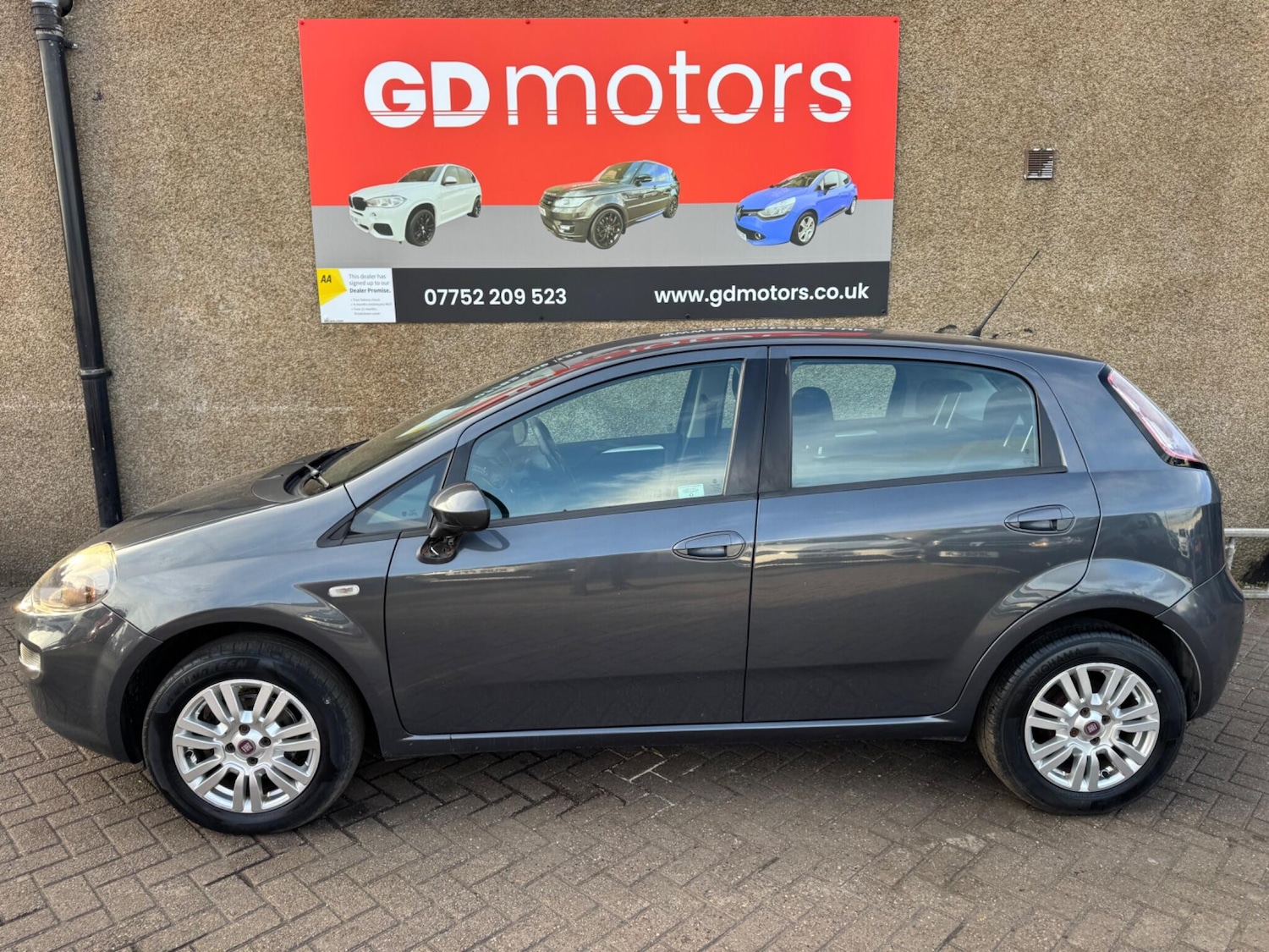 Used Fiat Punto for sale - 78185042: Photo 2