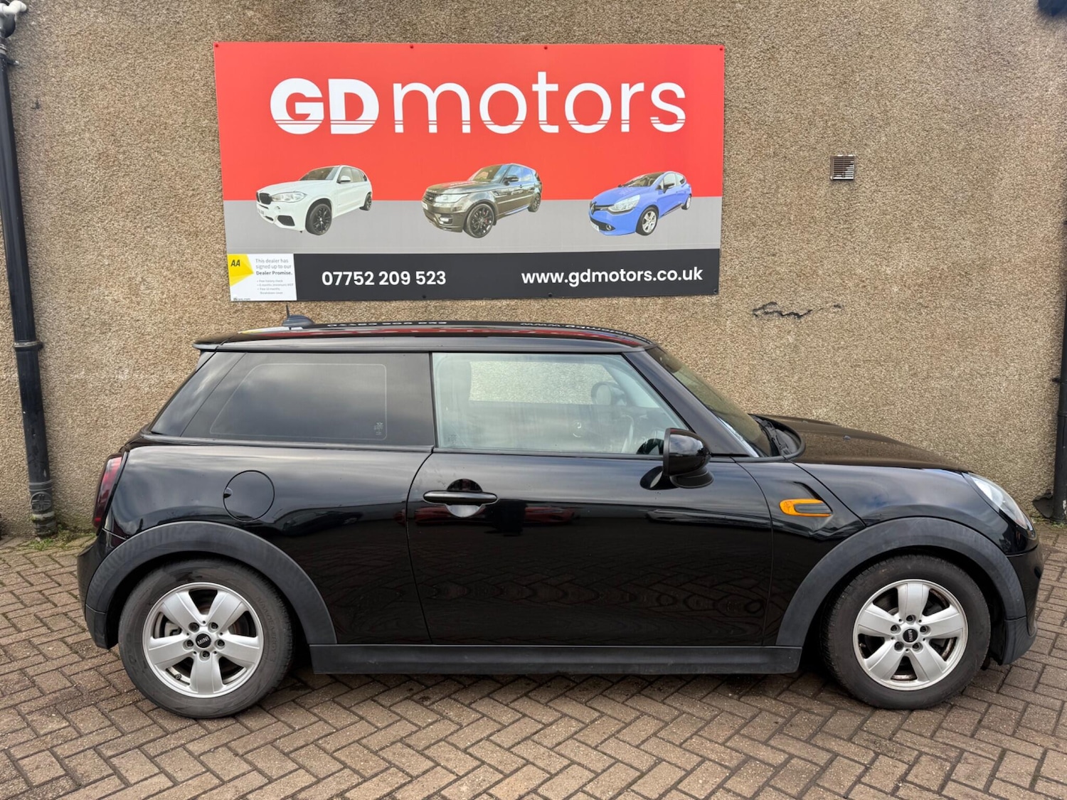 Used MINI Hatch 2014 for sale - 77455758: Photo 2