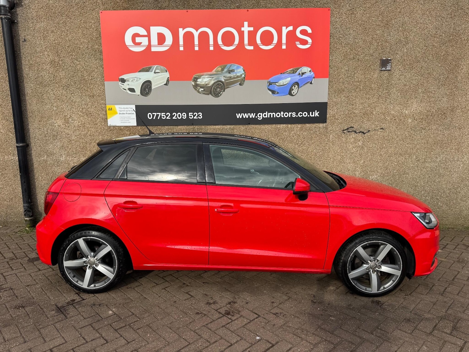 Used Audi A1 for sale - 77769401: Photo 2