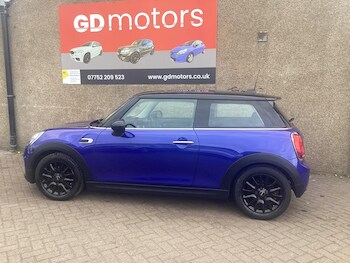 Used MINI Hatch 2019 for sale - 78601622: Photo