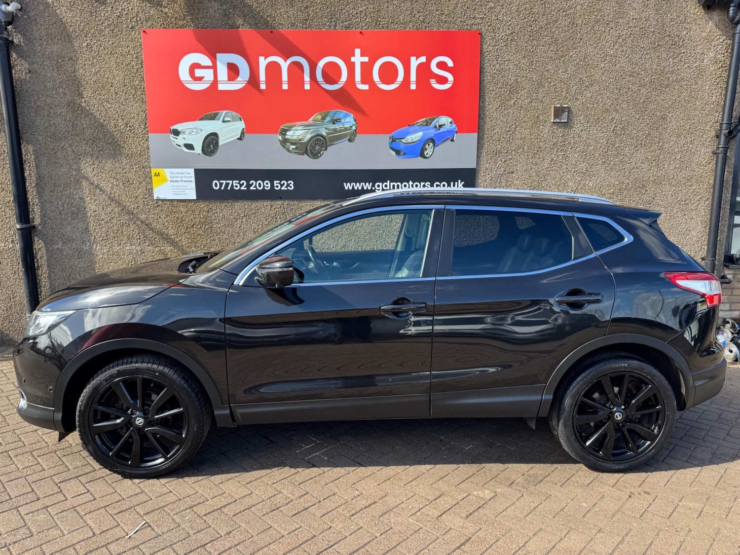 Used Nissan Qashqai for sale - 78205013: Photo 2