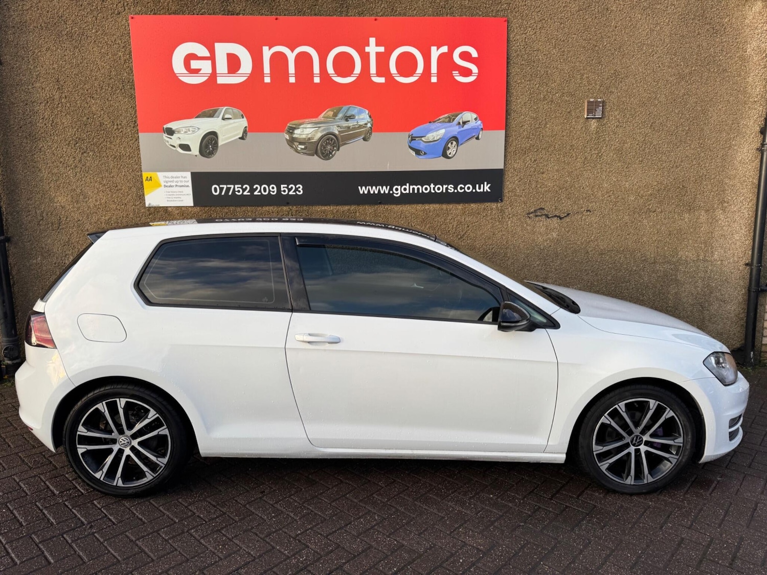 Used Volkswagen Golf for sale - 77029302: Photo 2