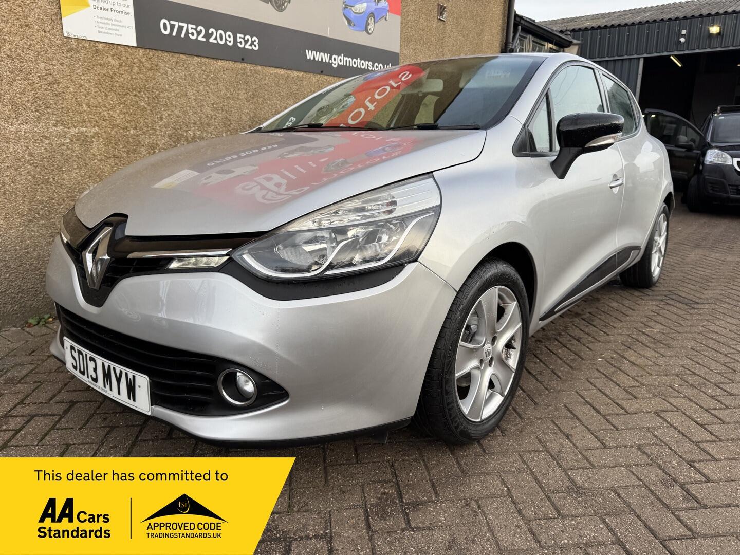 Used Renault Clio 2013 for sale - 76370608: Photo 1