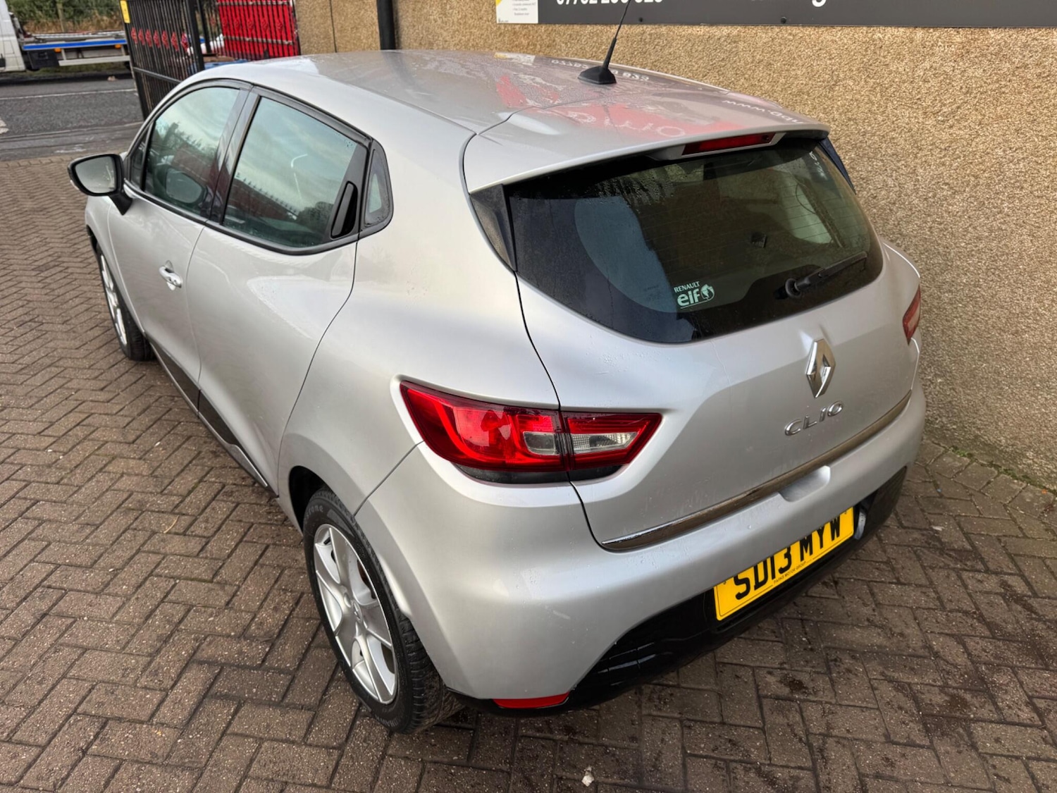 Used Renault Clio 2013 for sale - 76370608: Photo 3