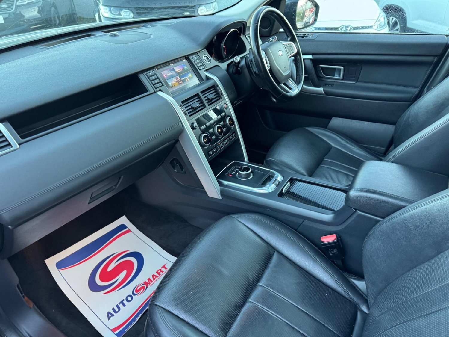 Used Land Rover Discovery Sport 2018 for sale - 76398424: Photo 16