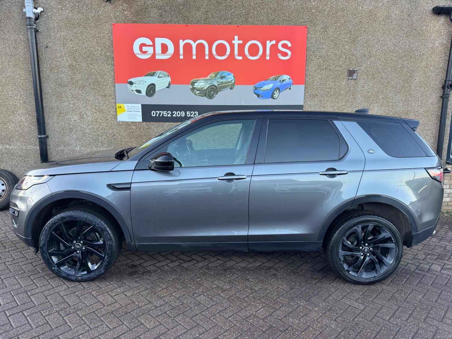 Used Land Rover Discovery Sport 2018 for sale - 76398424: Photo 5