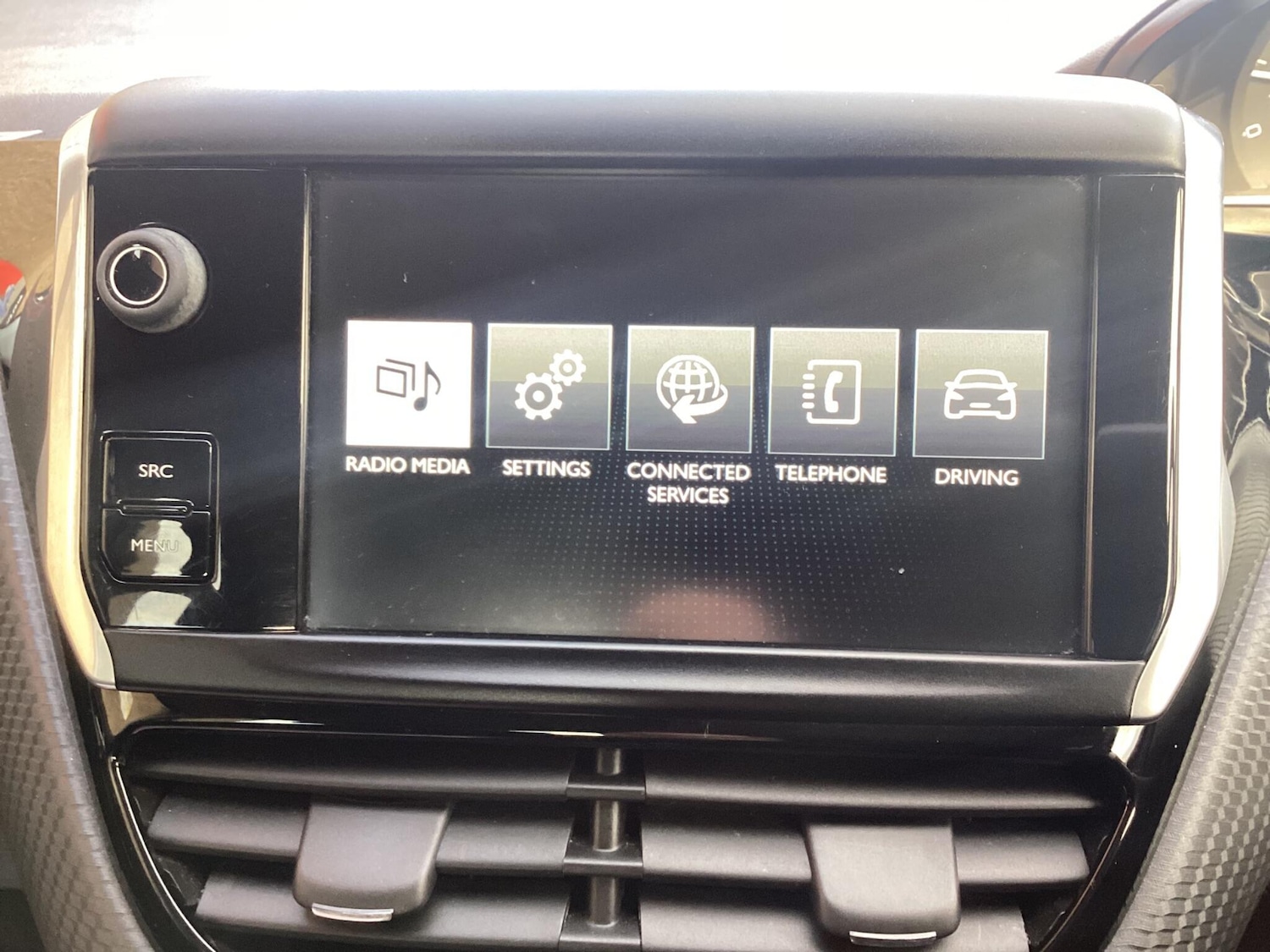 Used Peugeot 208 2015 for sale - 76850180: Photo 18