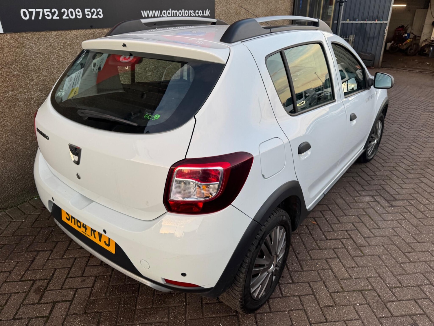 Used Dacia Sandero Stepway 2014 for sale - 76608131: Photo 10